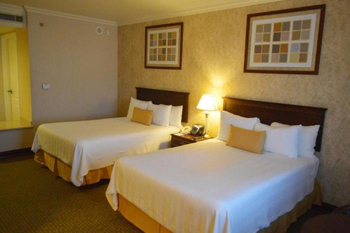 Best Western Plus Nuevo Laredo Inn & Suites الغرفة الصورة
